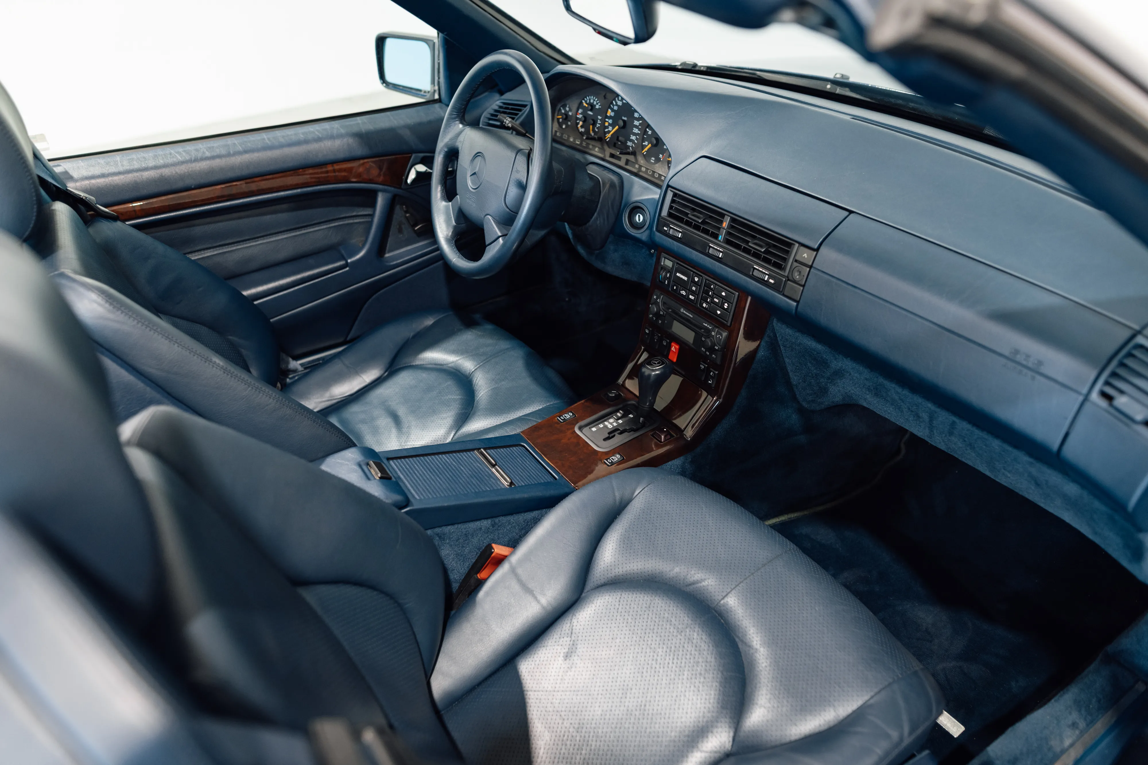MB SL 320